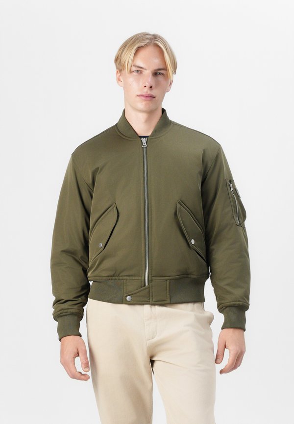 Tommy Hilfiger AUTHENTIC