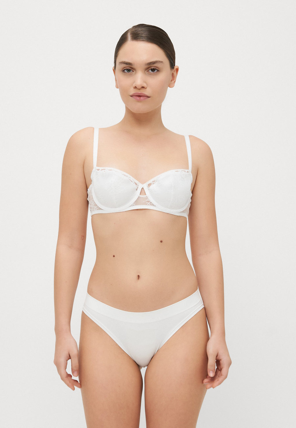 HALF CUP BRA Media 2