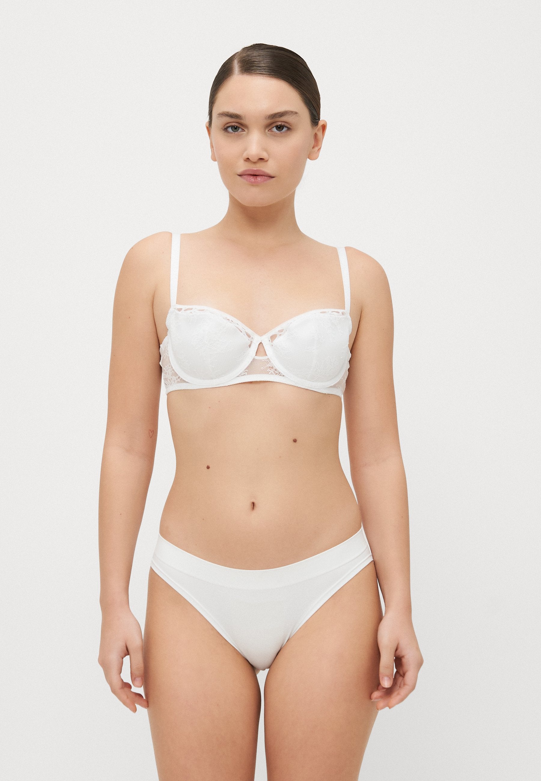 HALF CUP BRA Media 2