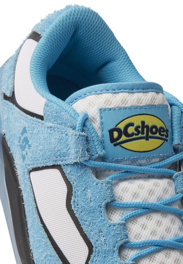 DC Shoes
