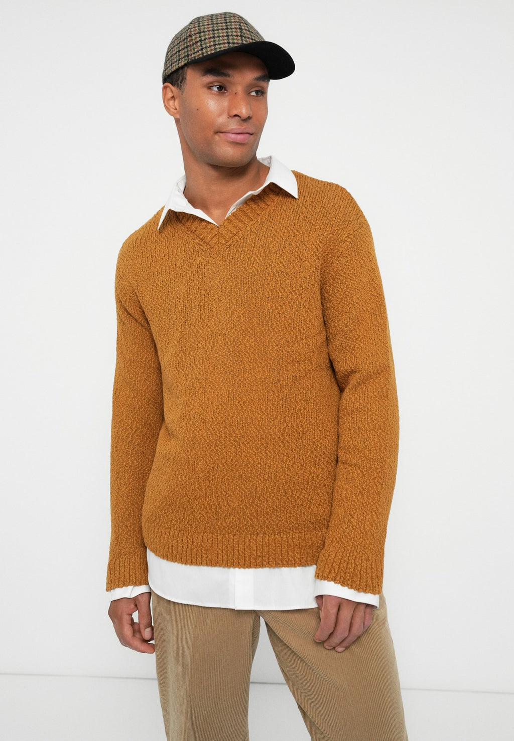 Selected V-neck 100% cotton