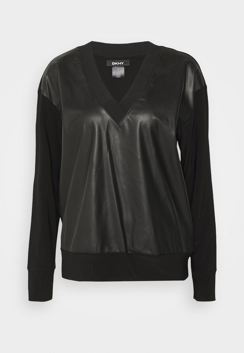 V NECK FRONT Media 1