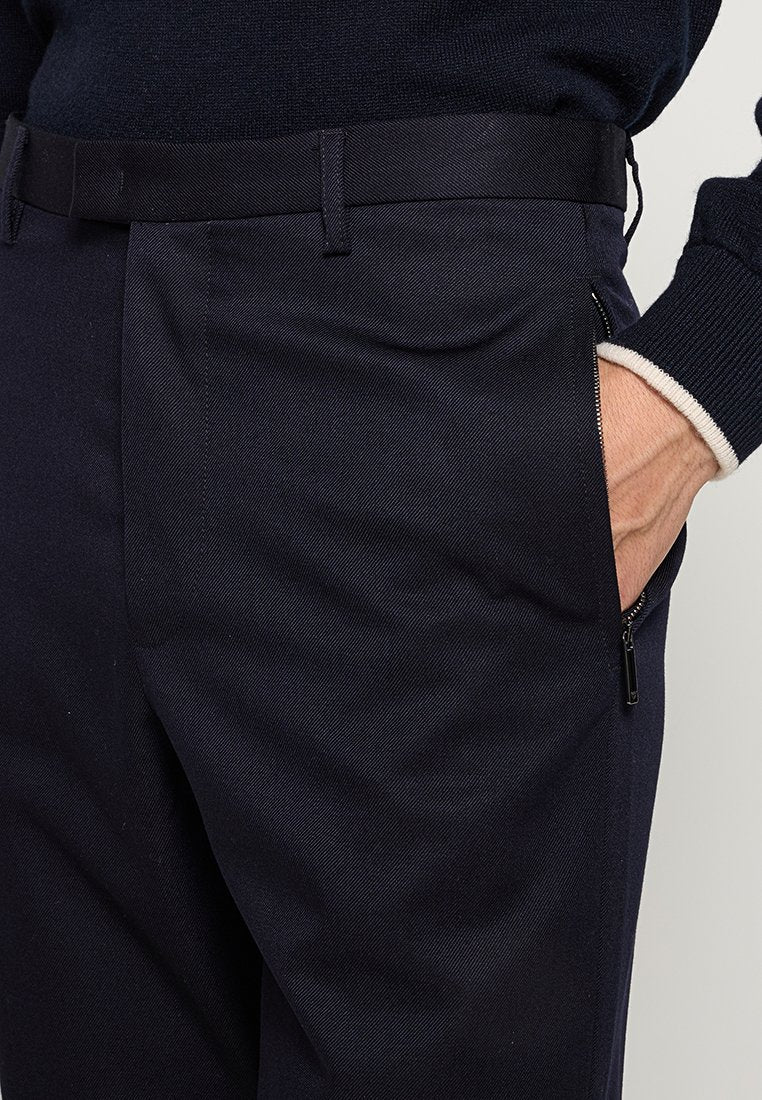 Emporio Armani SLIM FIT
