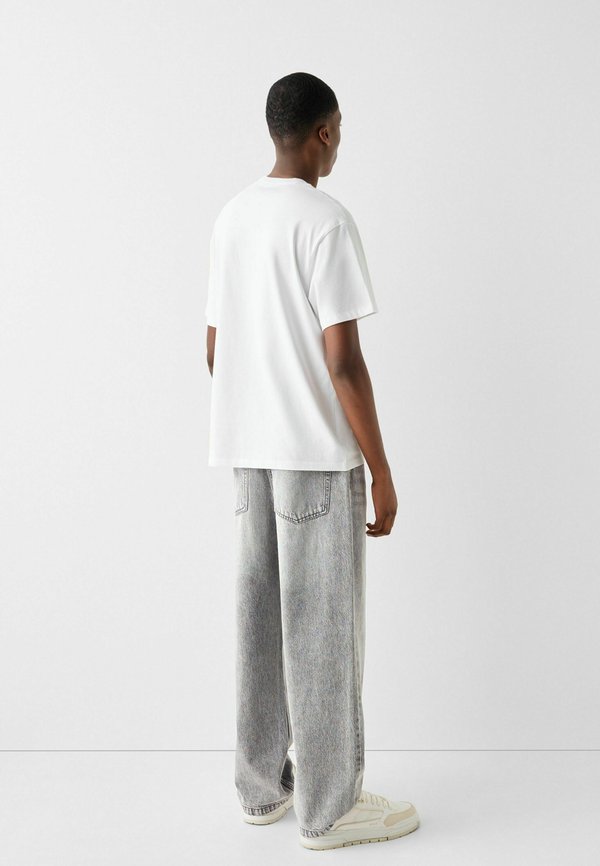 Bershka BAGGY