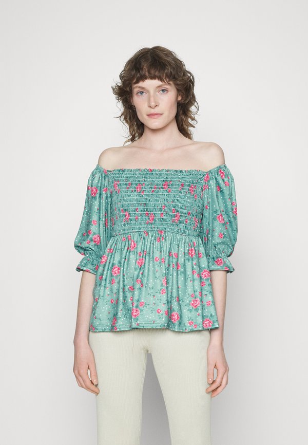 IN THE STYLE JOSSA SHIRRED BUST PUFF SLEEVE