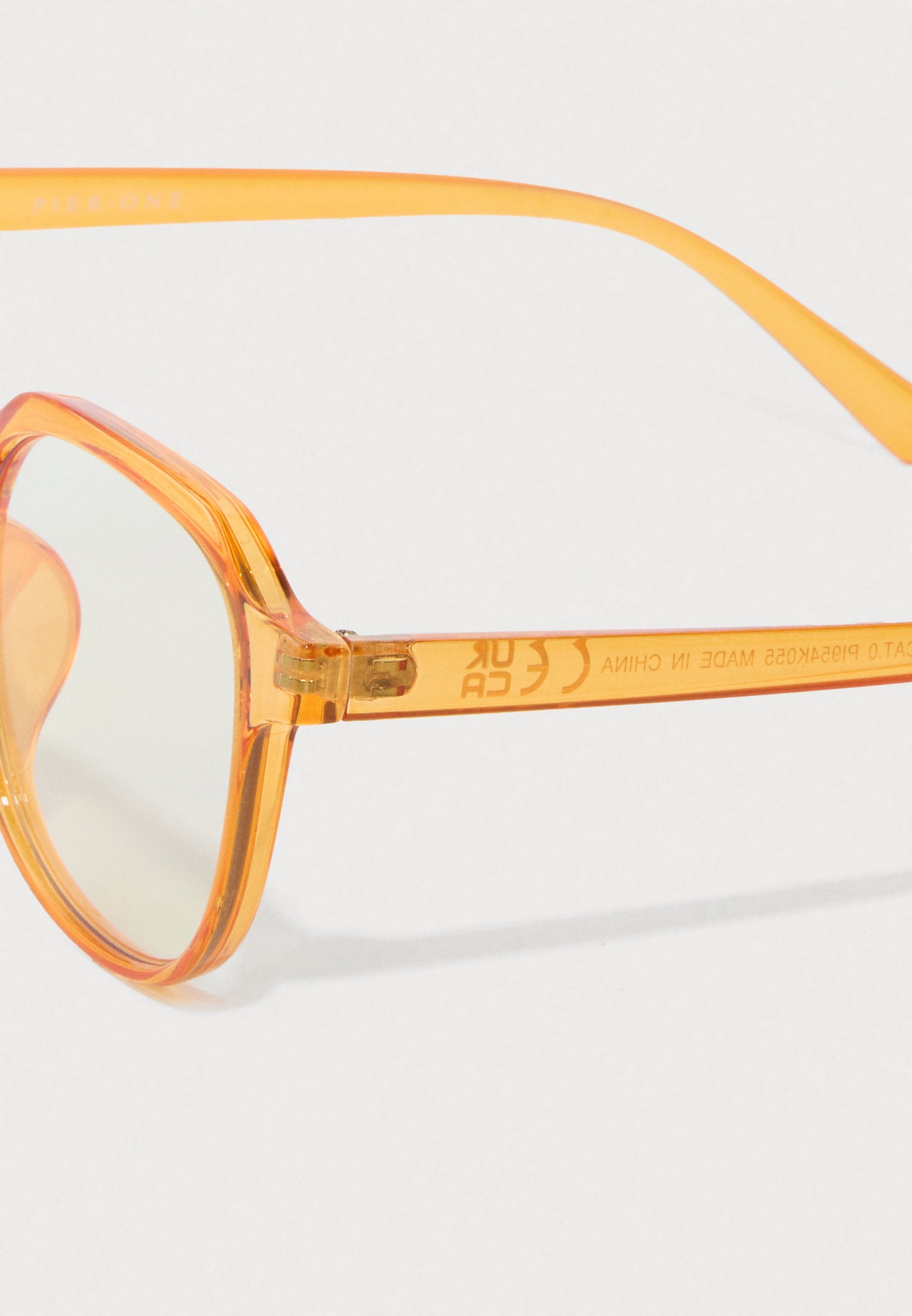 Pier One UNISEX