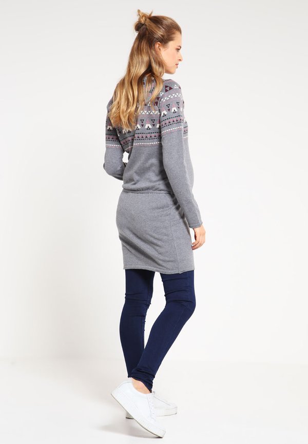 Esprit Maternity