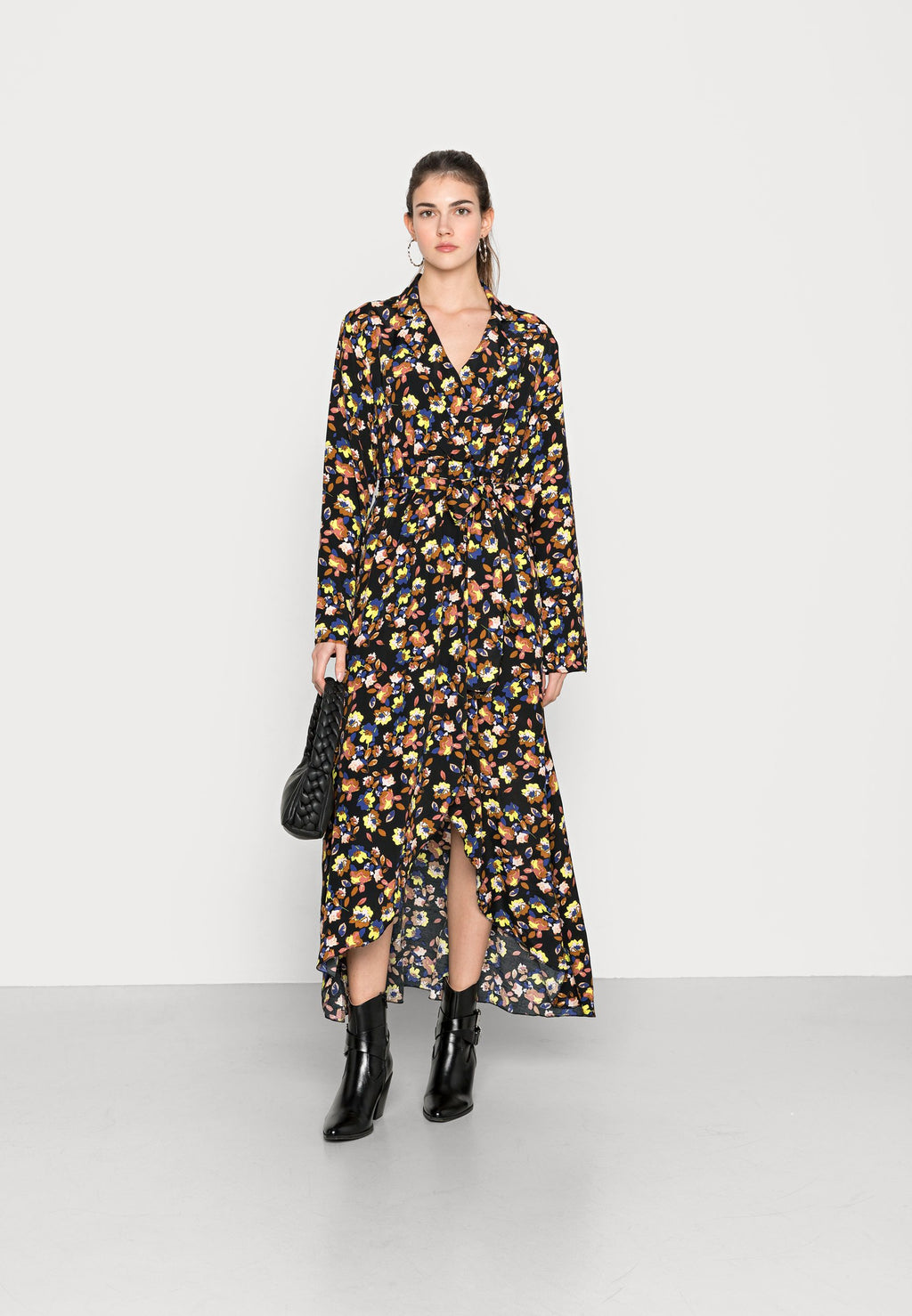 Colourful Rebel VALLY FLOWER COLLAR DRESS