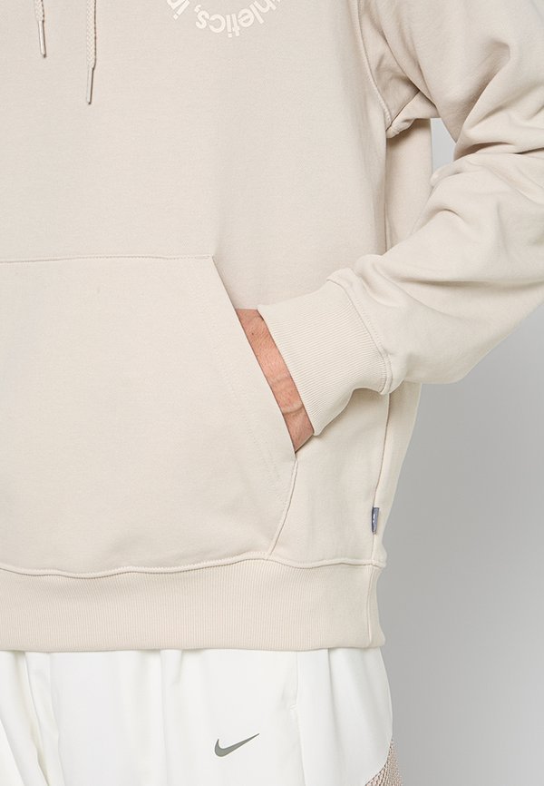 New Balance RELAXED FIT