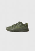 Nike Sportswear DUNK LOW - Trainers - green/metallic gold-coloured/medium olive