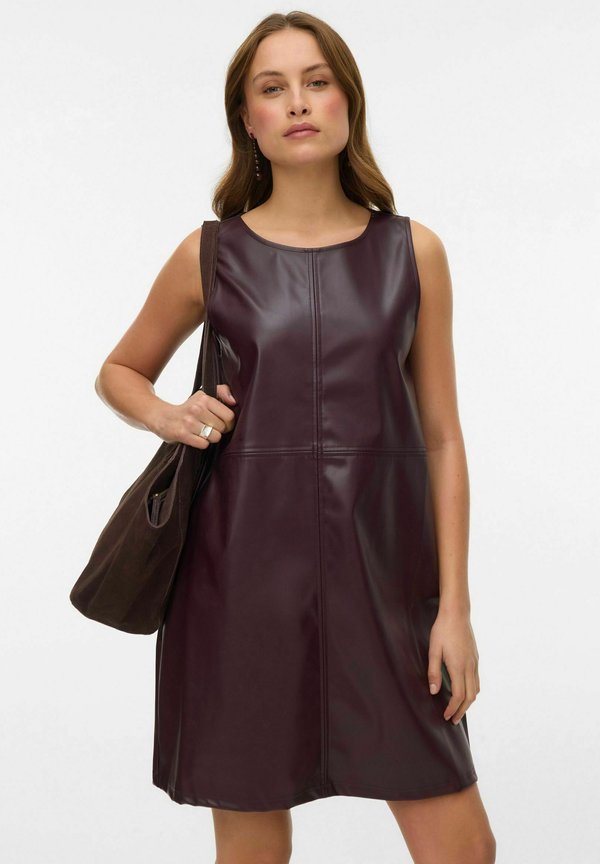 Vero Moda Spencer VMLUCA Short - Day dress - winetasting
