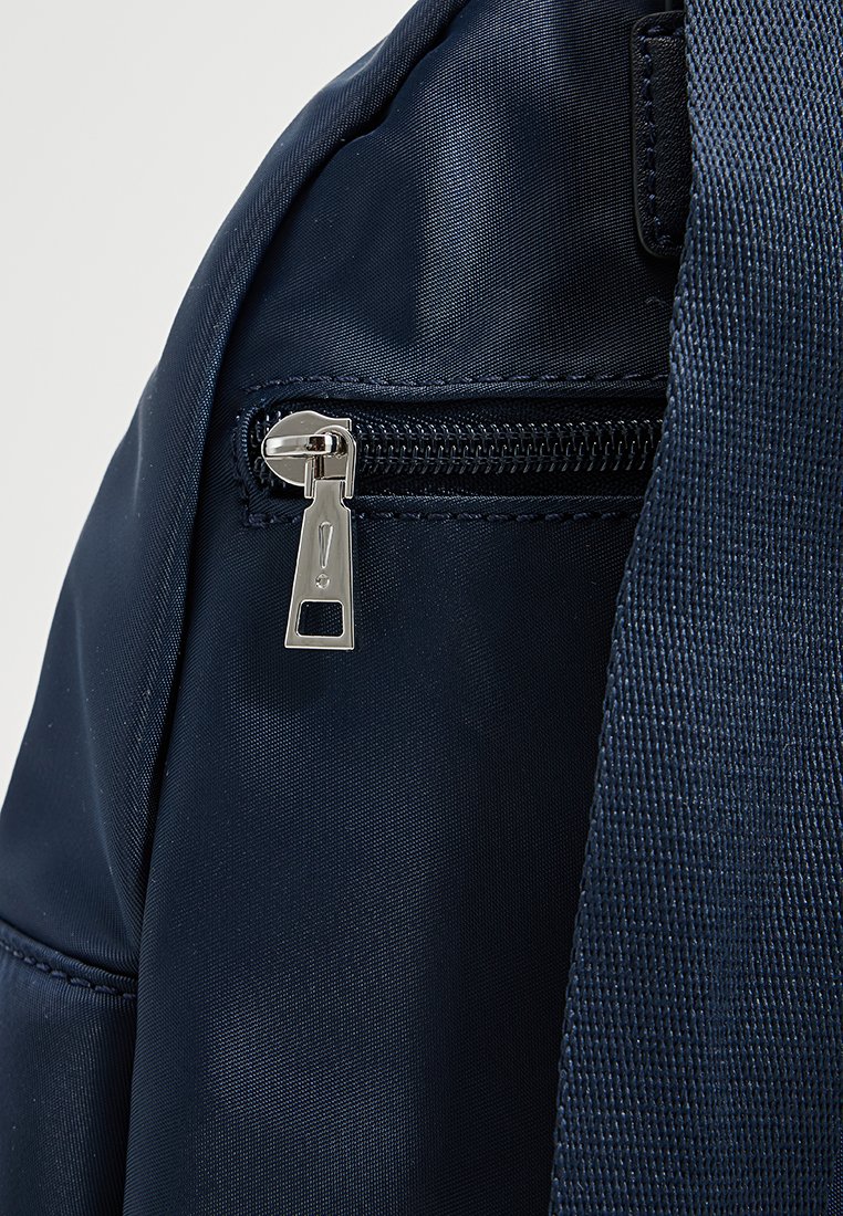 JOOP! Jeans CARTELLO