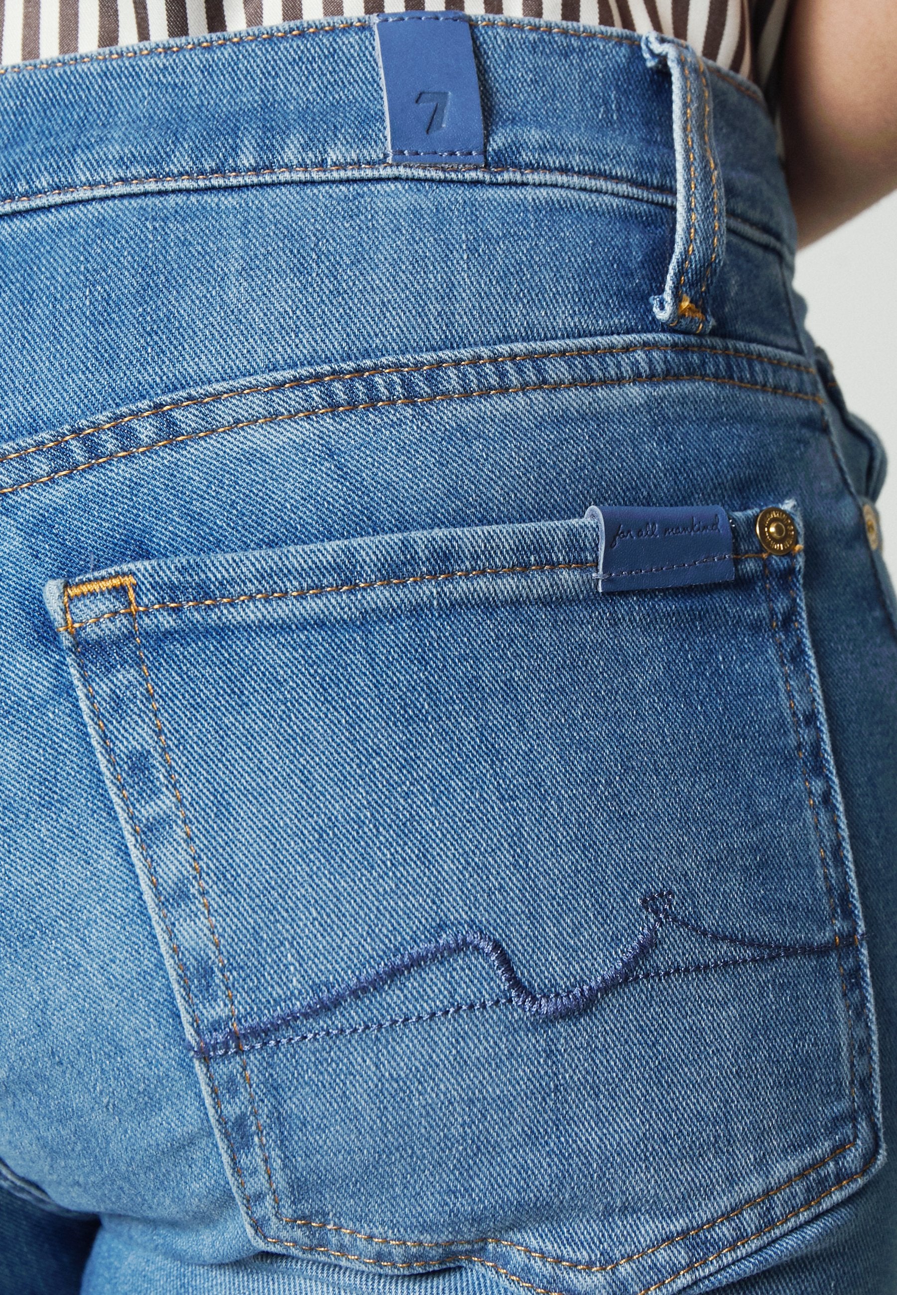 7 for all mankind ROXANNE