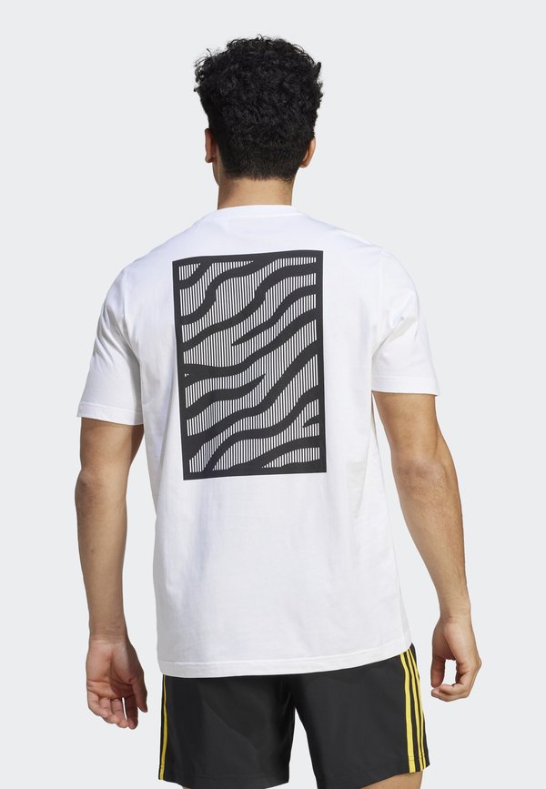 adidas Originals JUVENTUS DNA - Print T-shirt - white