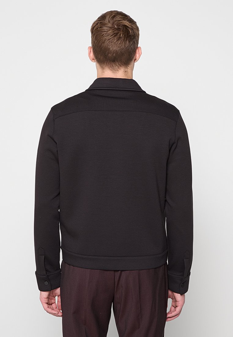 KARL LAGERFELD Leichte Jacke Media 4