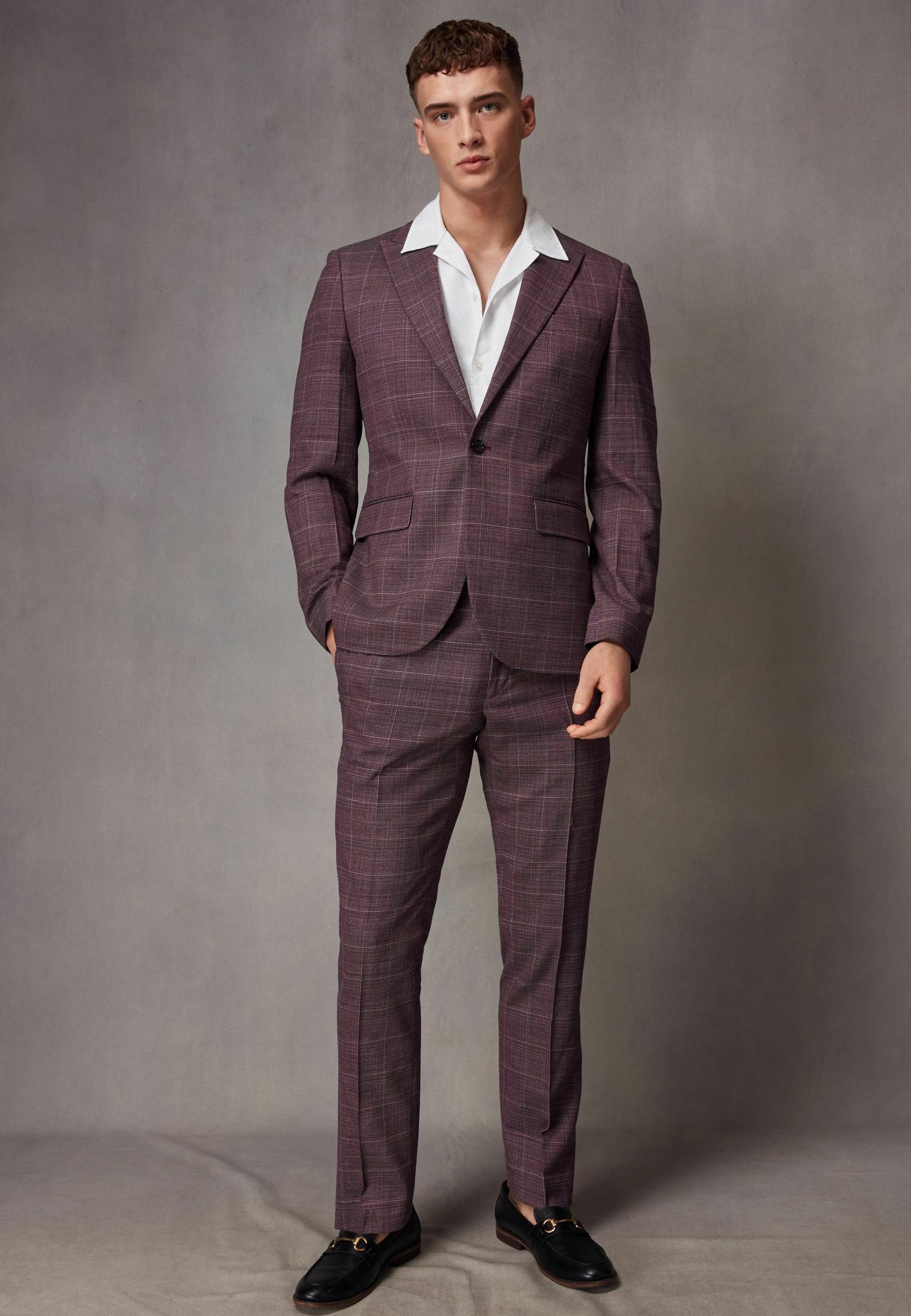Next CHECK - REGULAR FIT