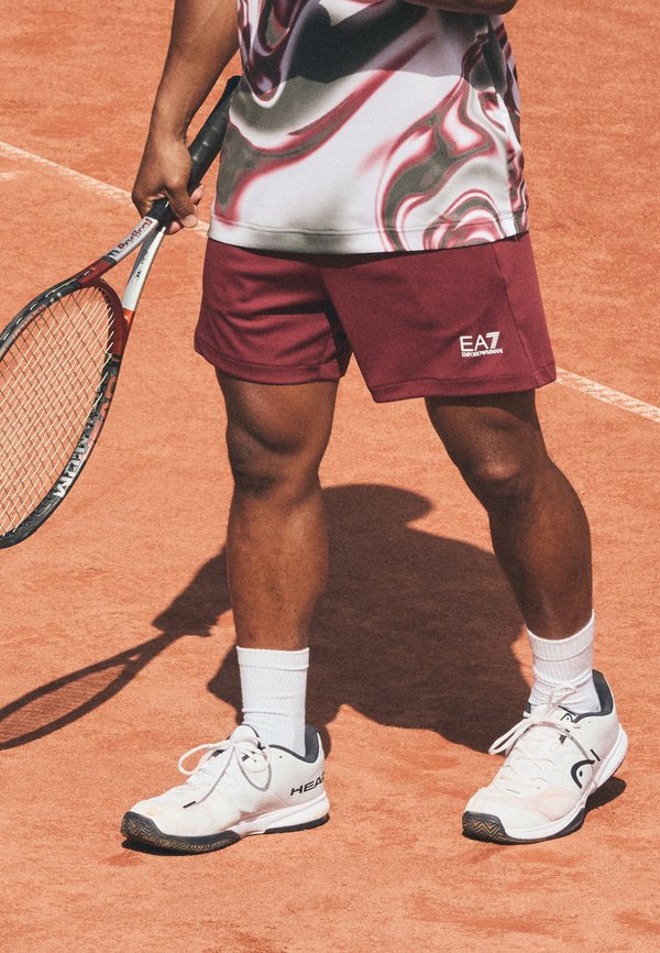EA7 Emporio Armani SHORTS