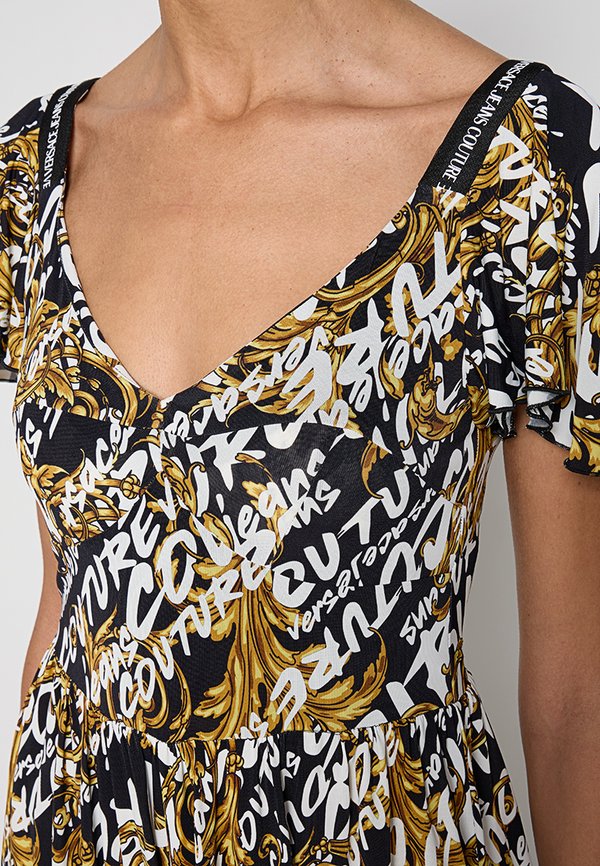 Versace Jeans Couture