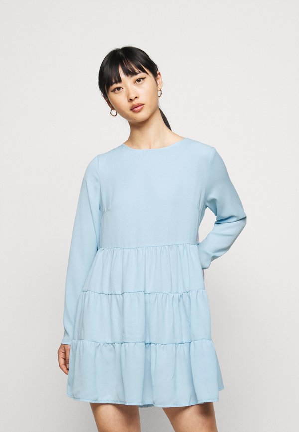 Missguided Petite TIERED SMOCK DRESS