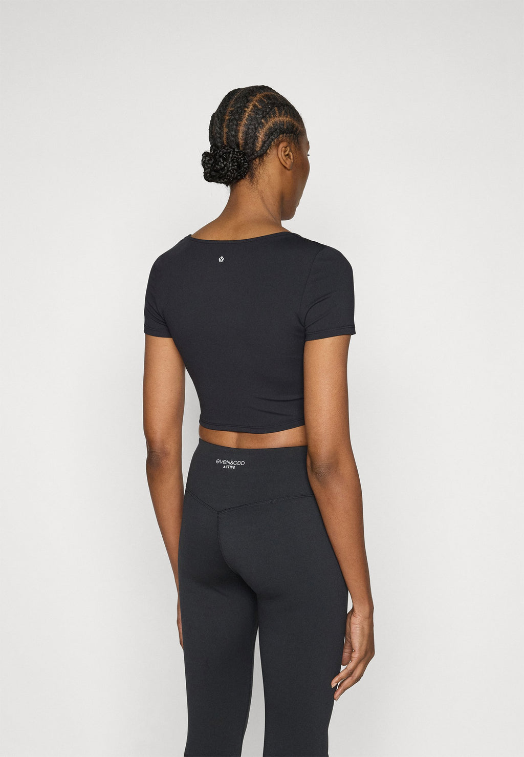 Even&Odd active CROPPED SQUARE NECK T-SHIRT
