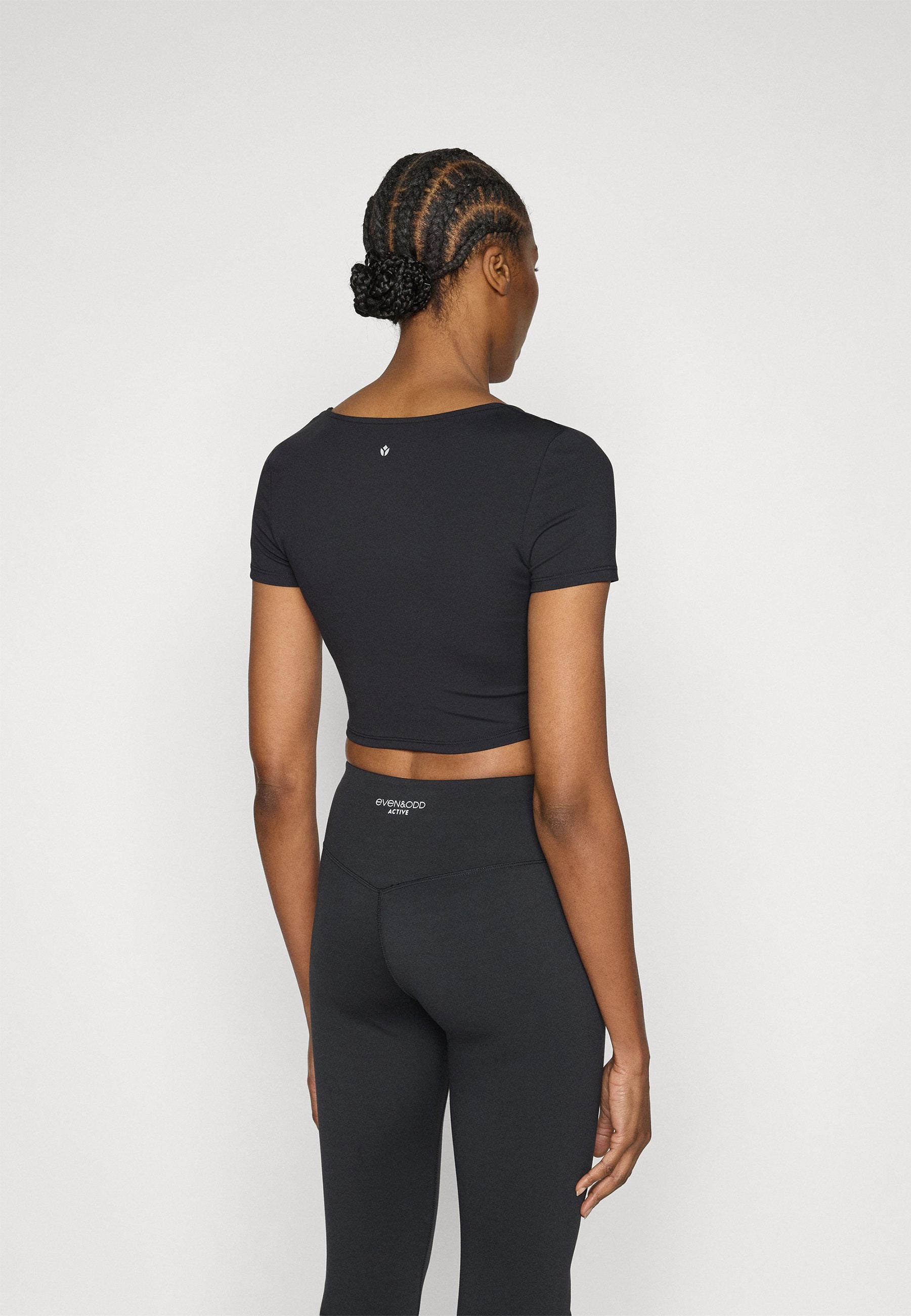 Even&Odd active CROPPED SQUARE NECK T-SHIRT