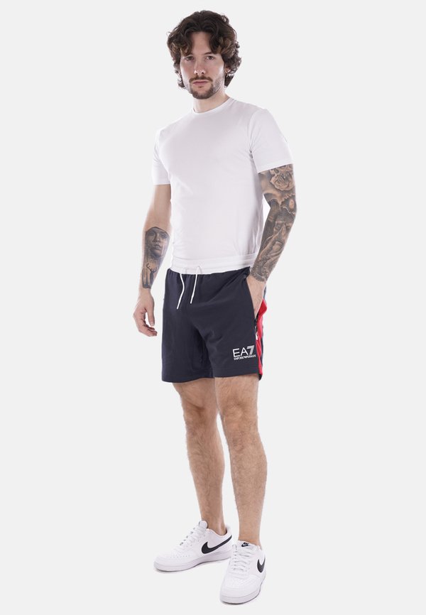 EA7 Emporio Armani
