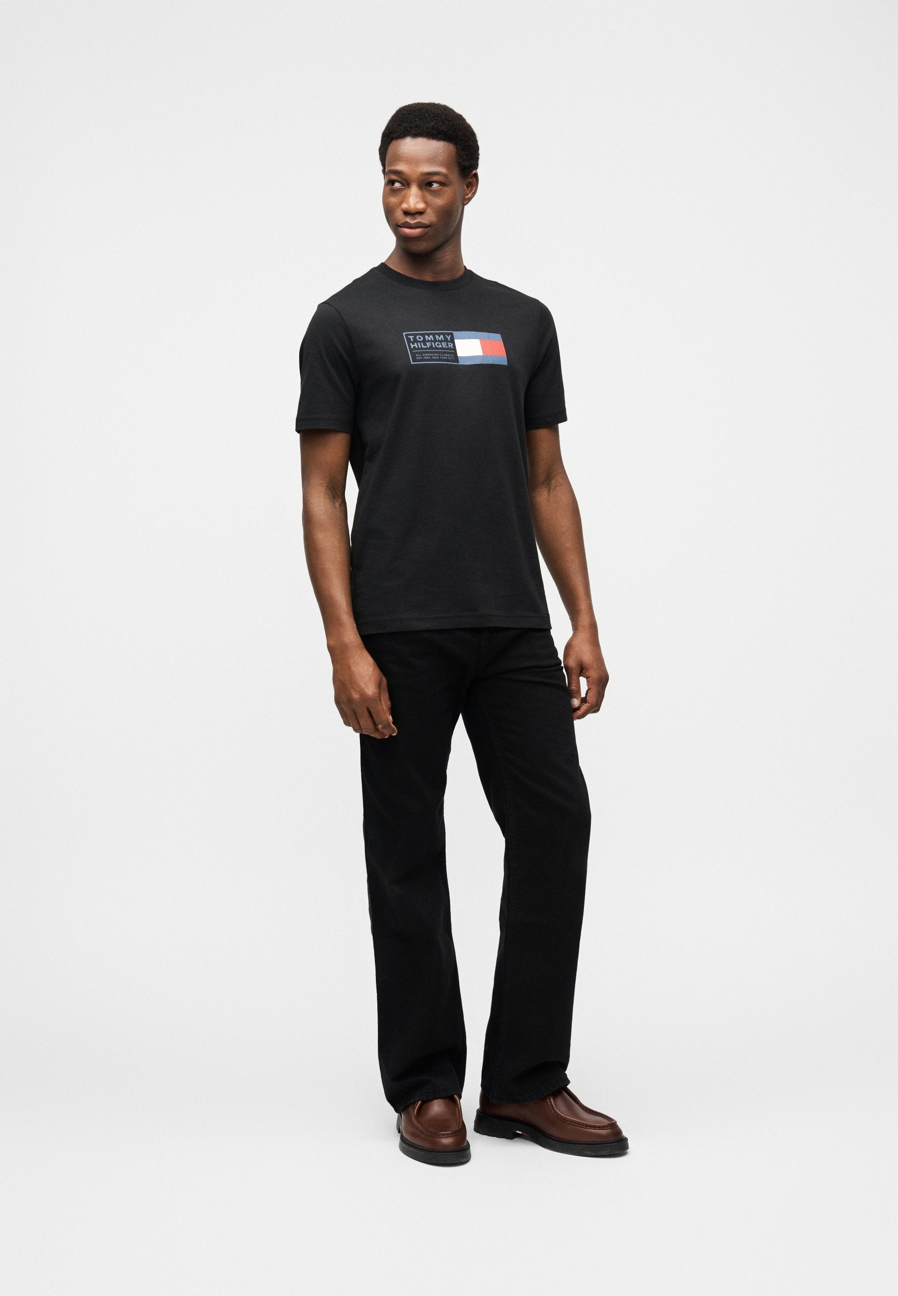 LOGO JERSEY CREW NECK T-SHIRT Media 2