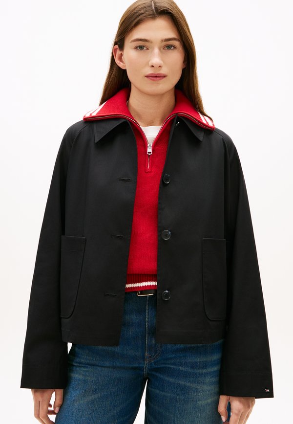 Tommy Hilfiger WATER REPELLENT COLLARED RELAXED SHORT JACKET - Summer jacket - black