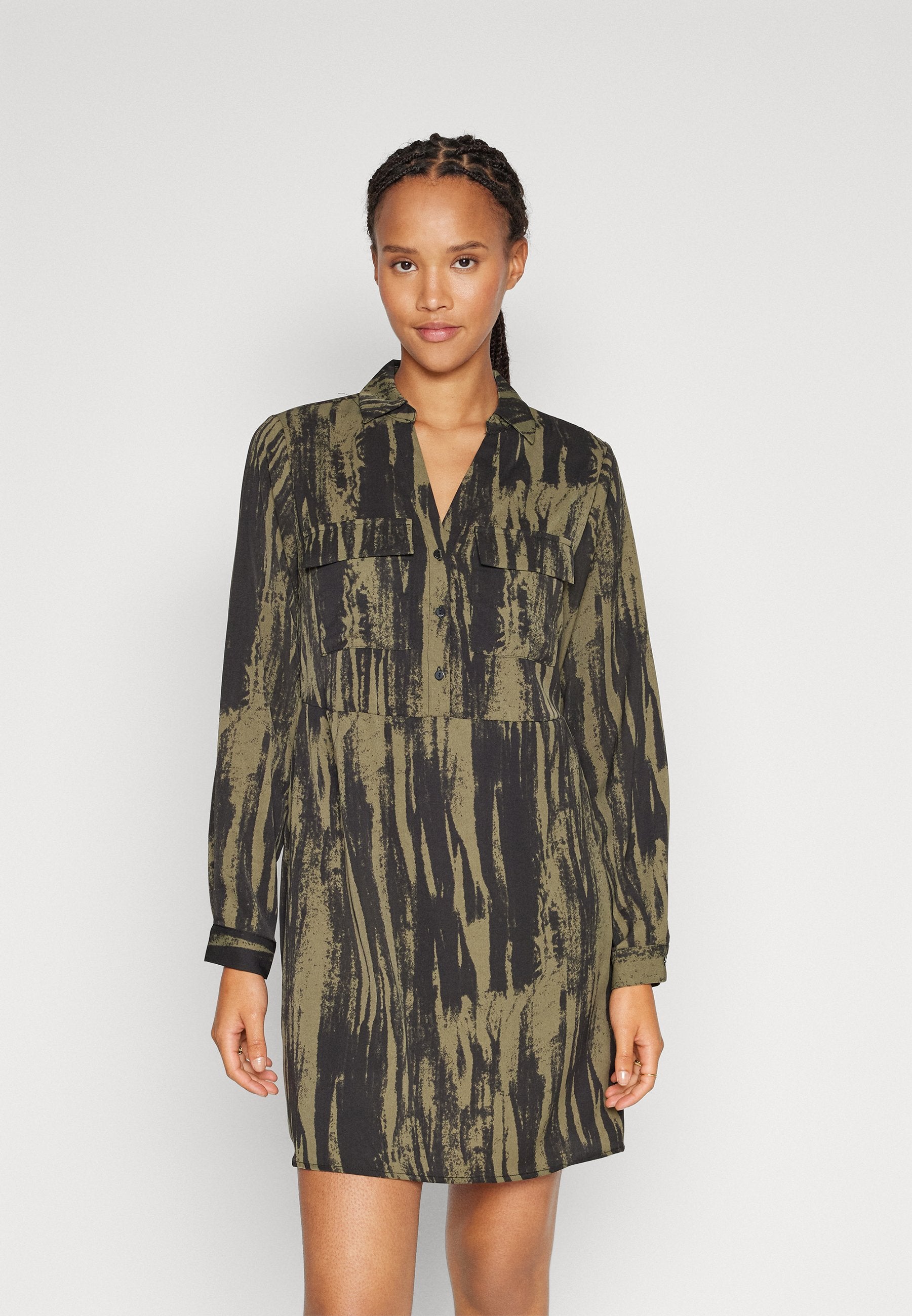 ONLDALINA SHORT DRESS Media 3