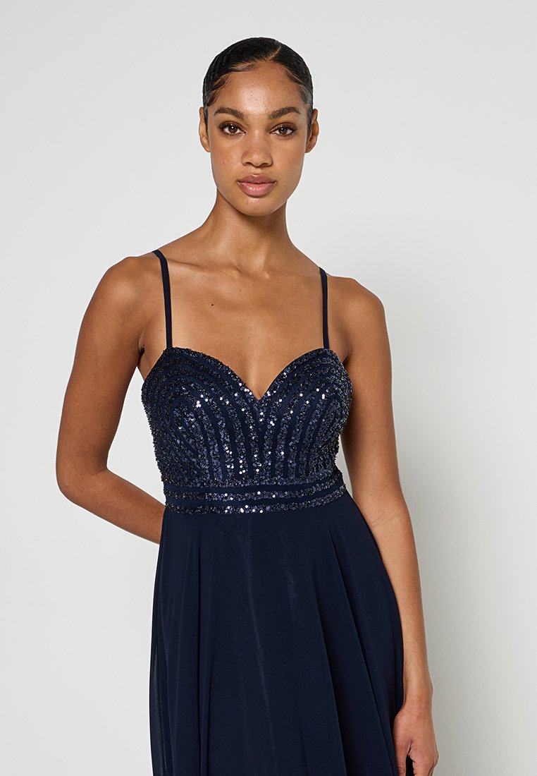 Apart Glamour