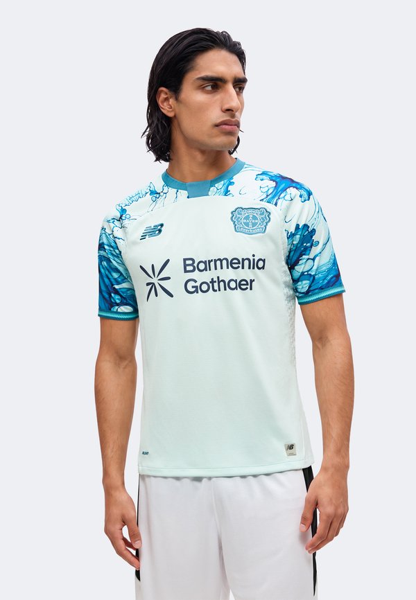 New Balance BAYER 04 26/27 AWAY SHORT SLEEVE  - Club wear - light blue