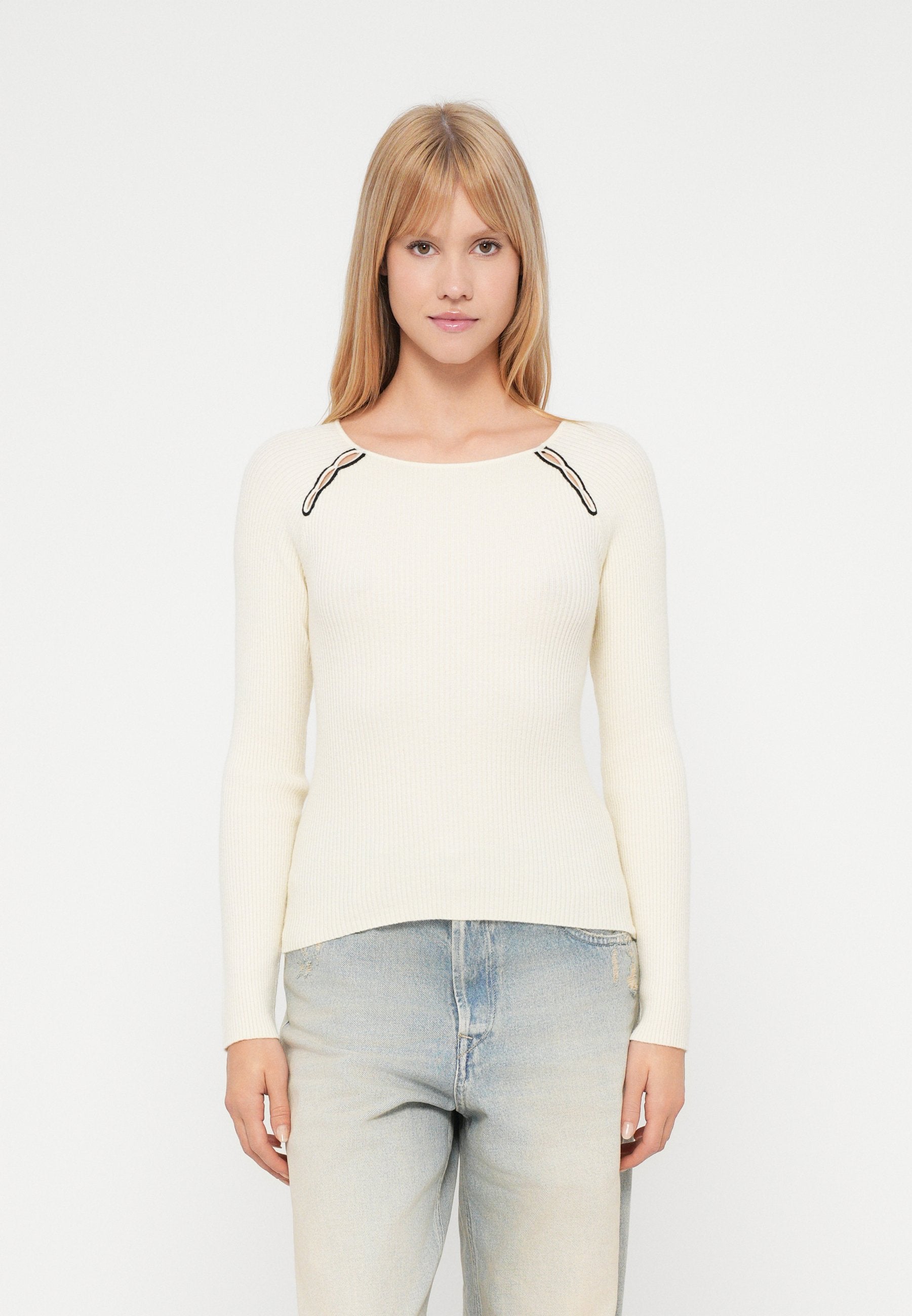 VILA VICAMAR O NECK