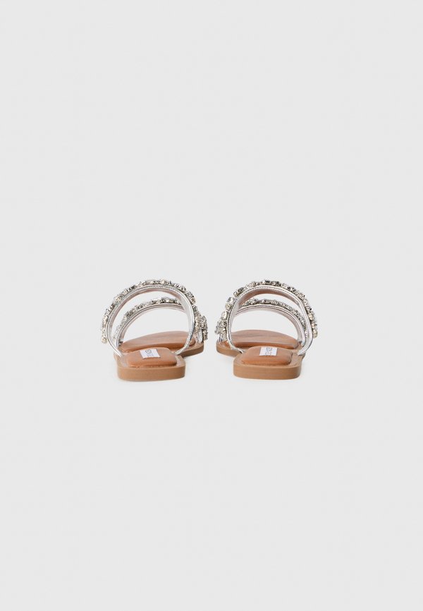 Steve Madden ASTAR