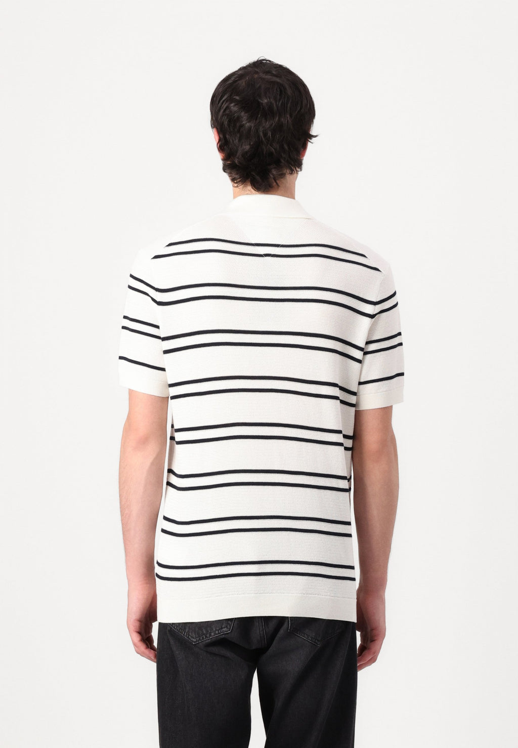 UNISEX Media 3
