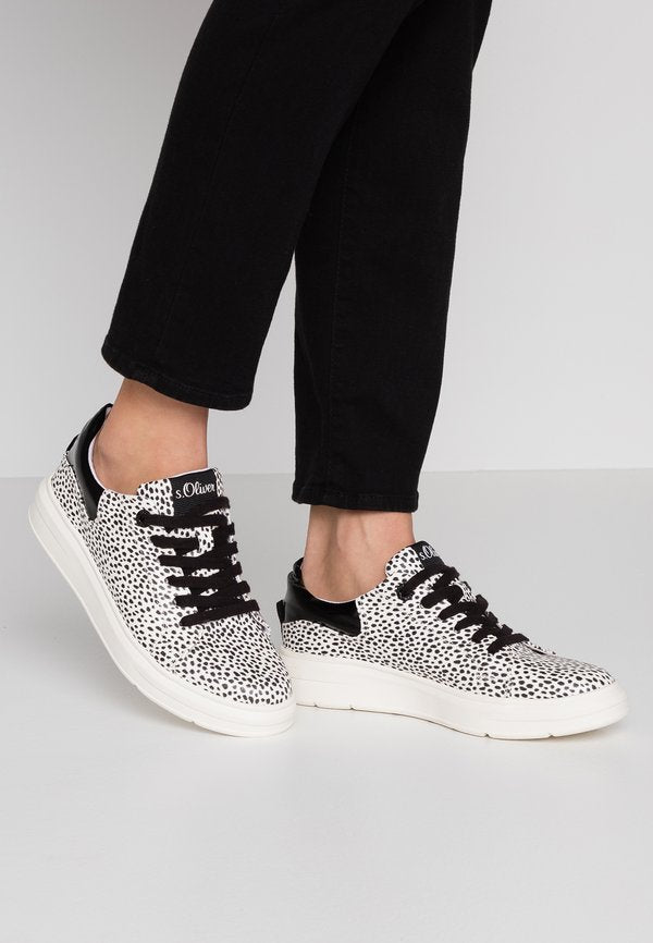 s.Oliver Trainers - white/black