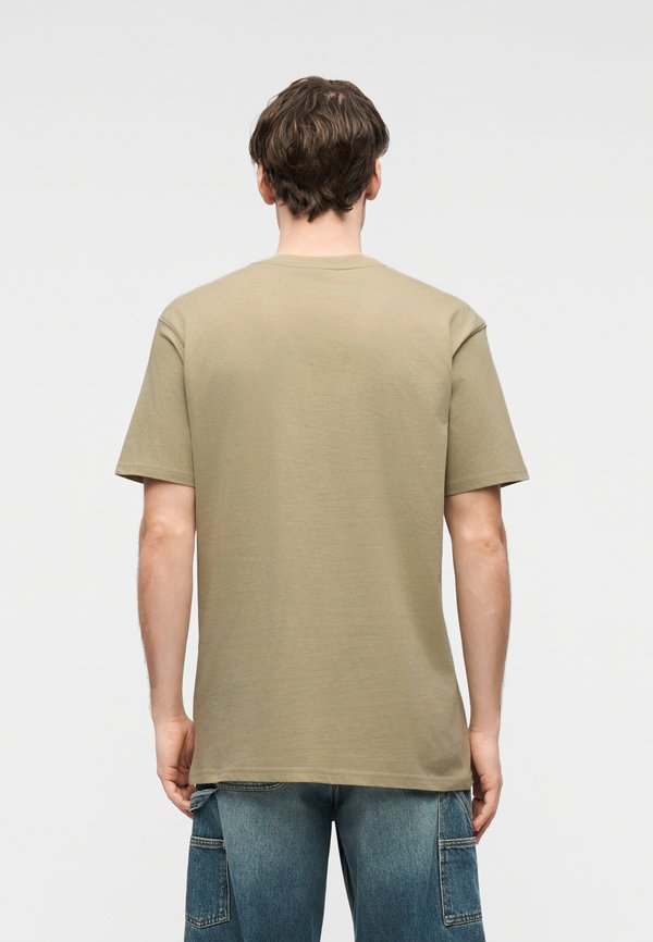 Santa Cruz WINKOWSKI CURB FRONT UNISEX