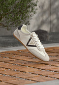 Guess RELLI - Trainers - white