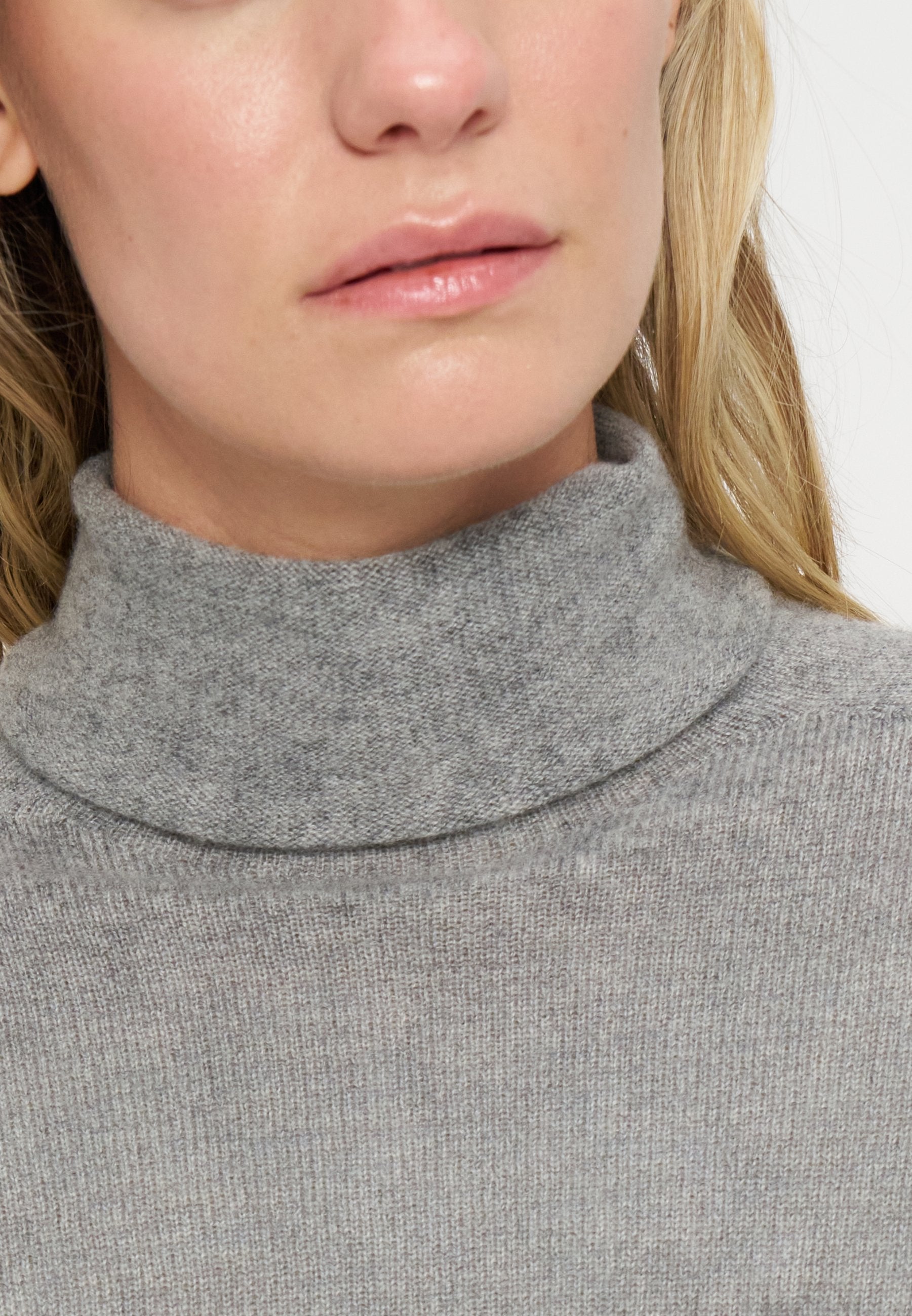 Emporio Armani SWEATER