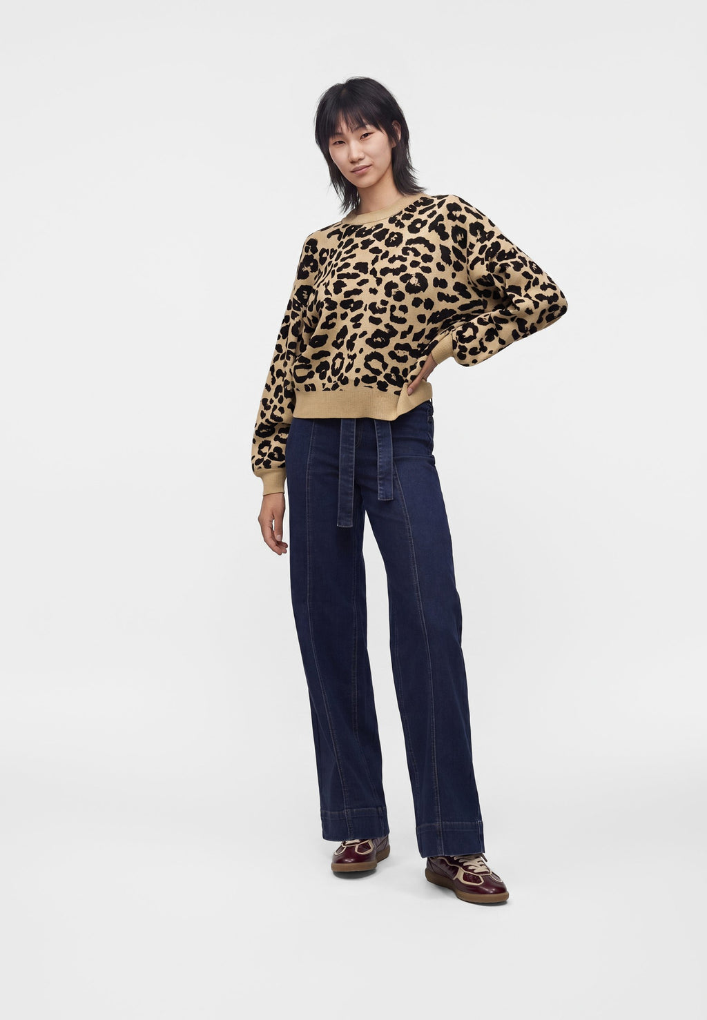 Noisy May NMCHARLOTT L/S O-NECK KNIT FWD NOOS