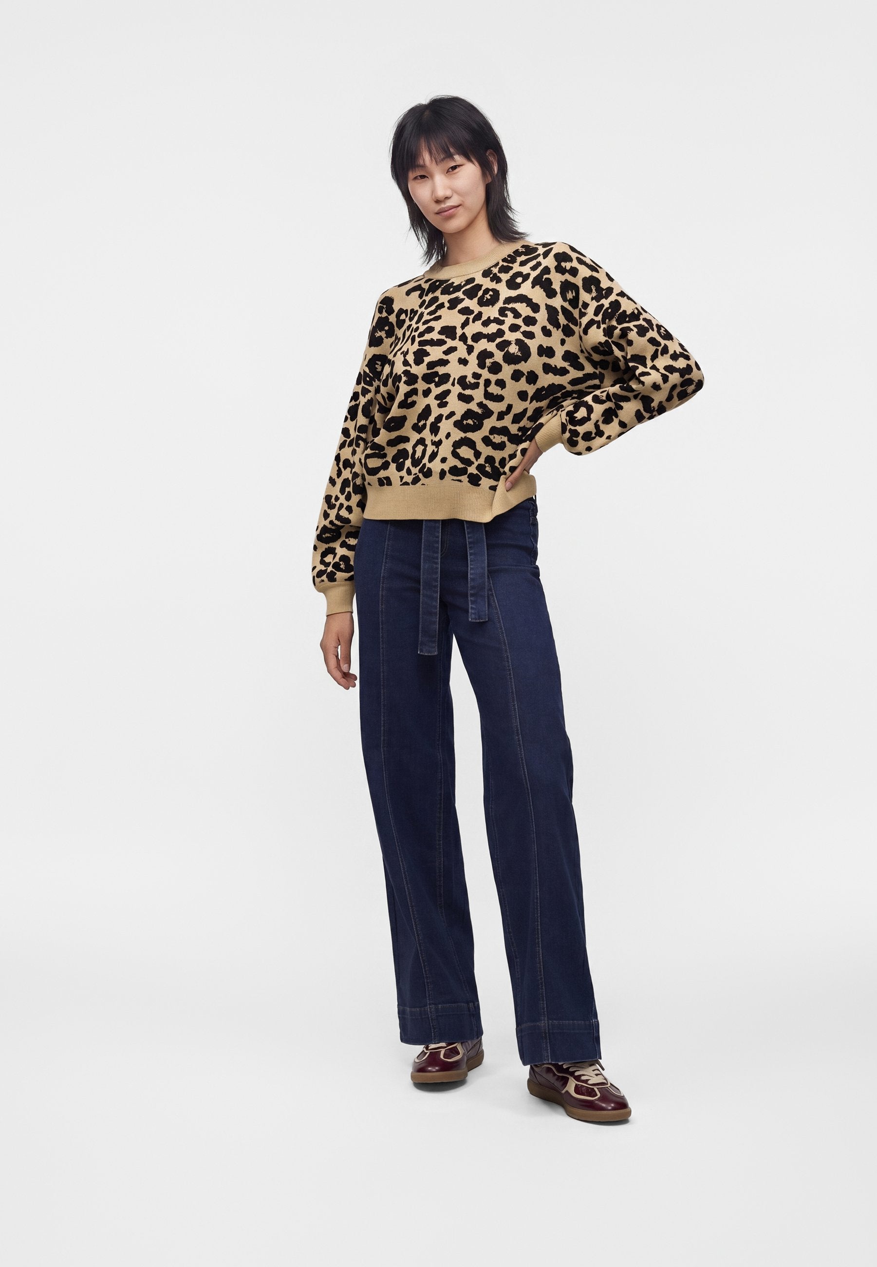Noisy May NMCHARLOTT L/S O-NECK KNIT FWD NOOS