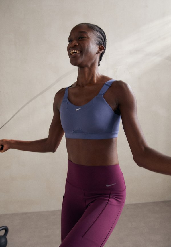 Nike Performance ALPHA BRA - High support sports bra - diffused blue/white