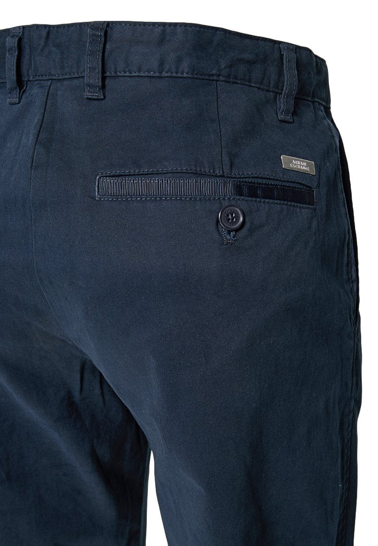REGULAR FIT Media 4