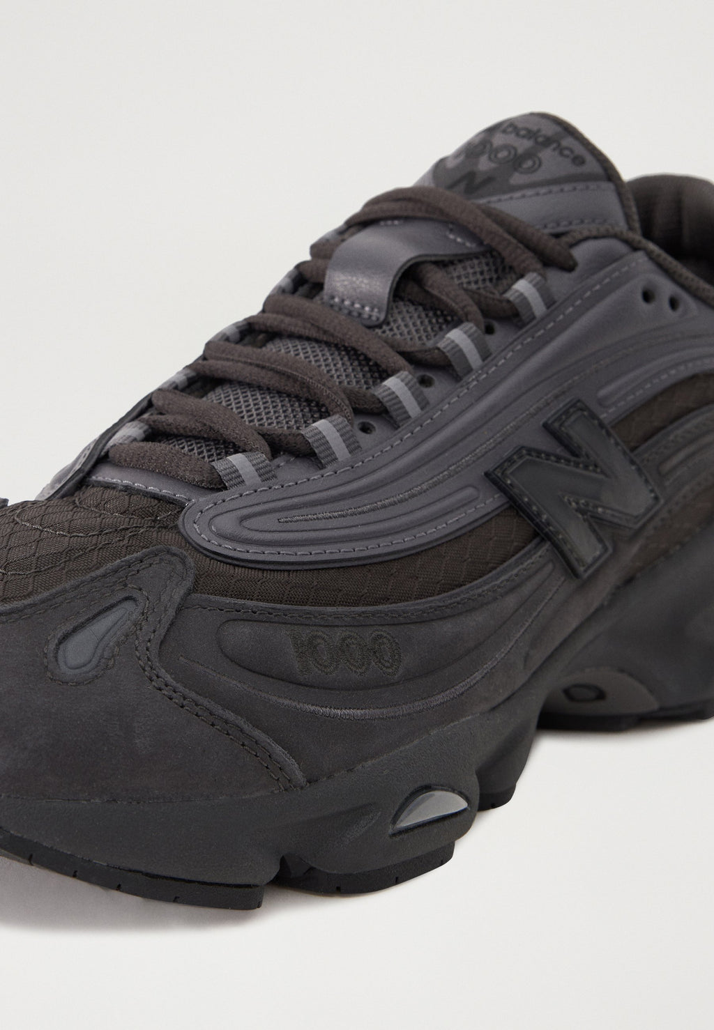 New Balance M1000 UNISEX