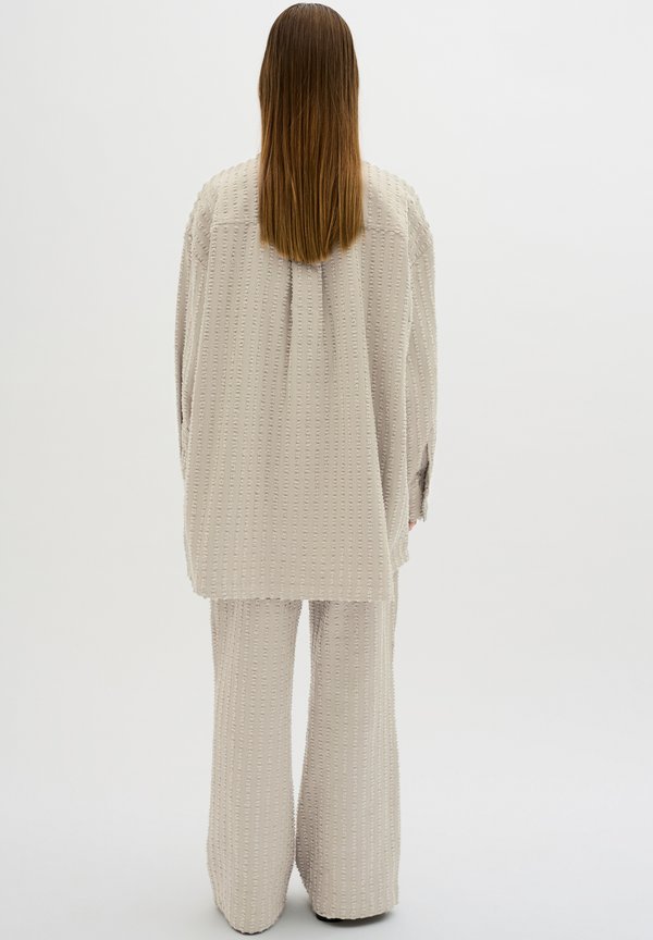 Karen by Simonsen KBButton down