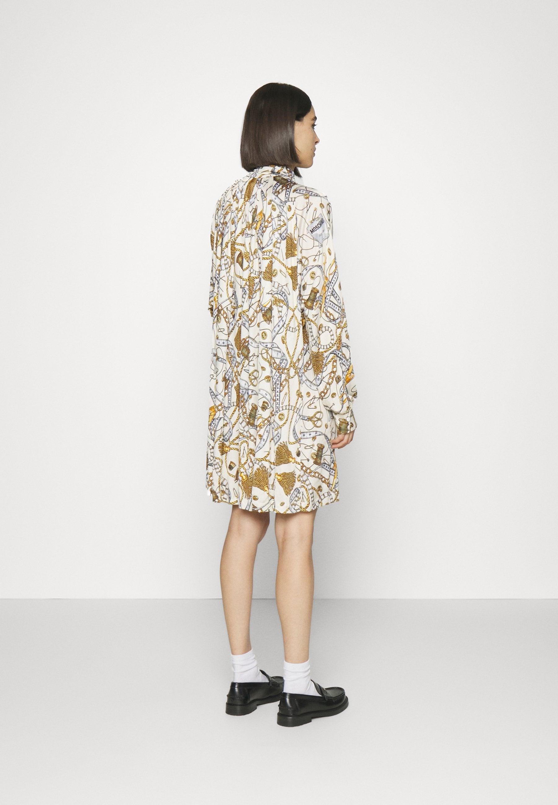 MOSCHINO ALL OVER SARTORIAl