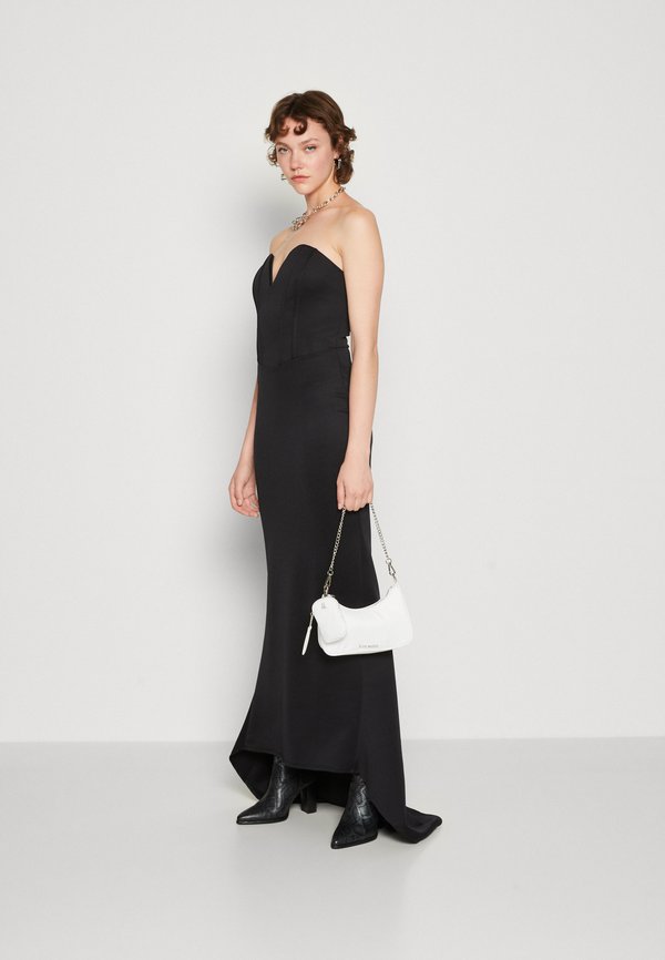 WAL G. MADDY V NECK MAXI