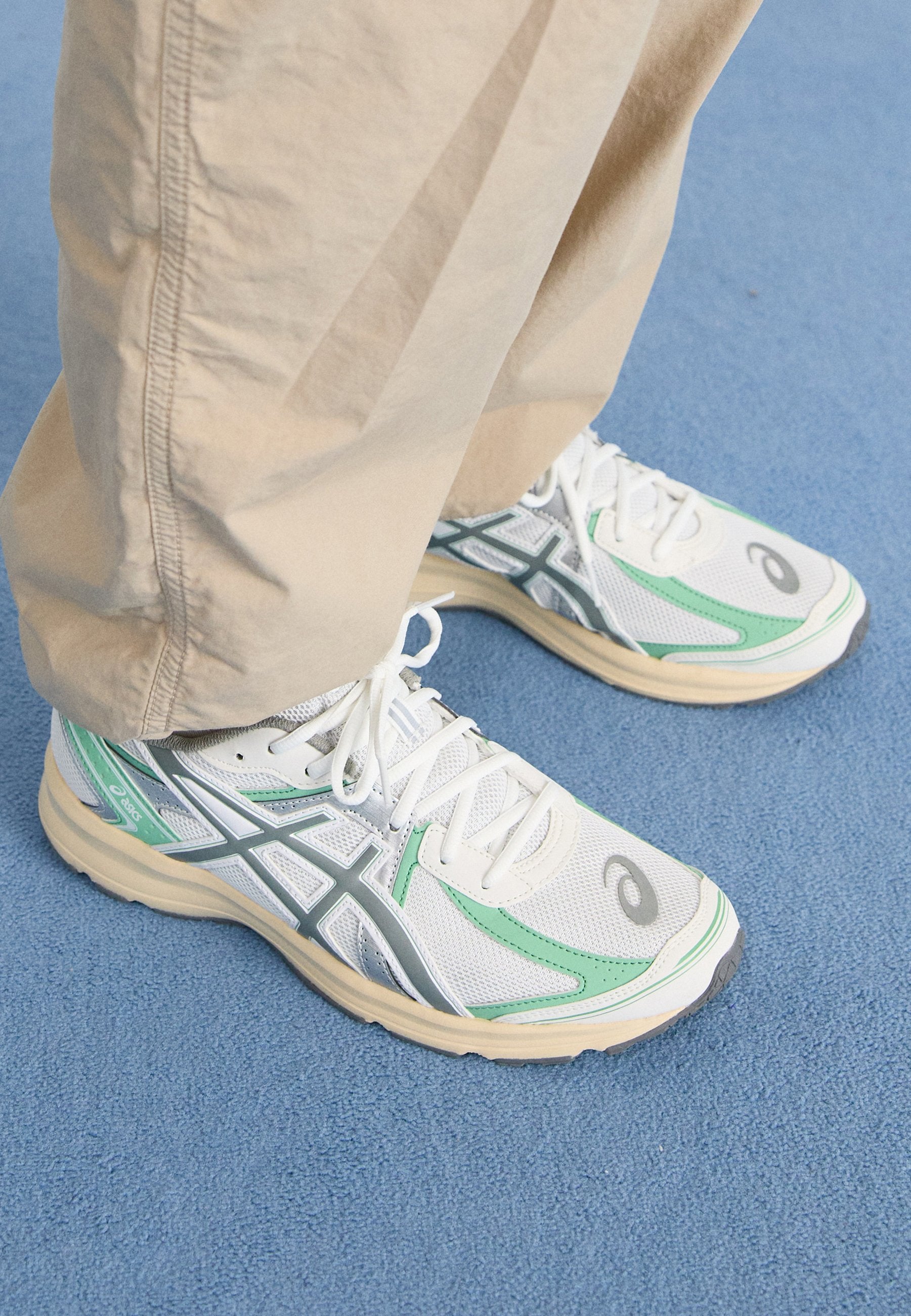 JOG 100S UNISEX Media 1