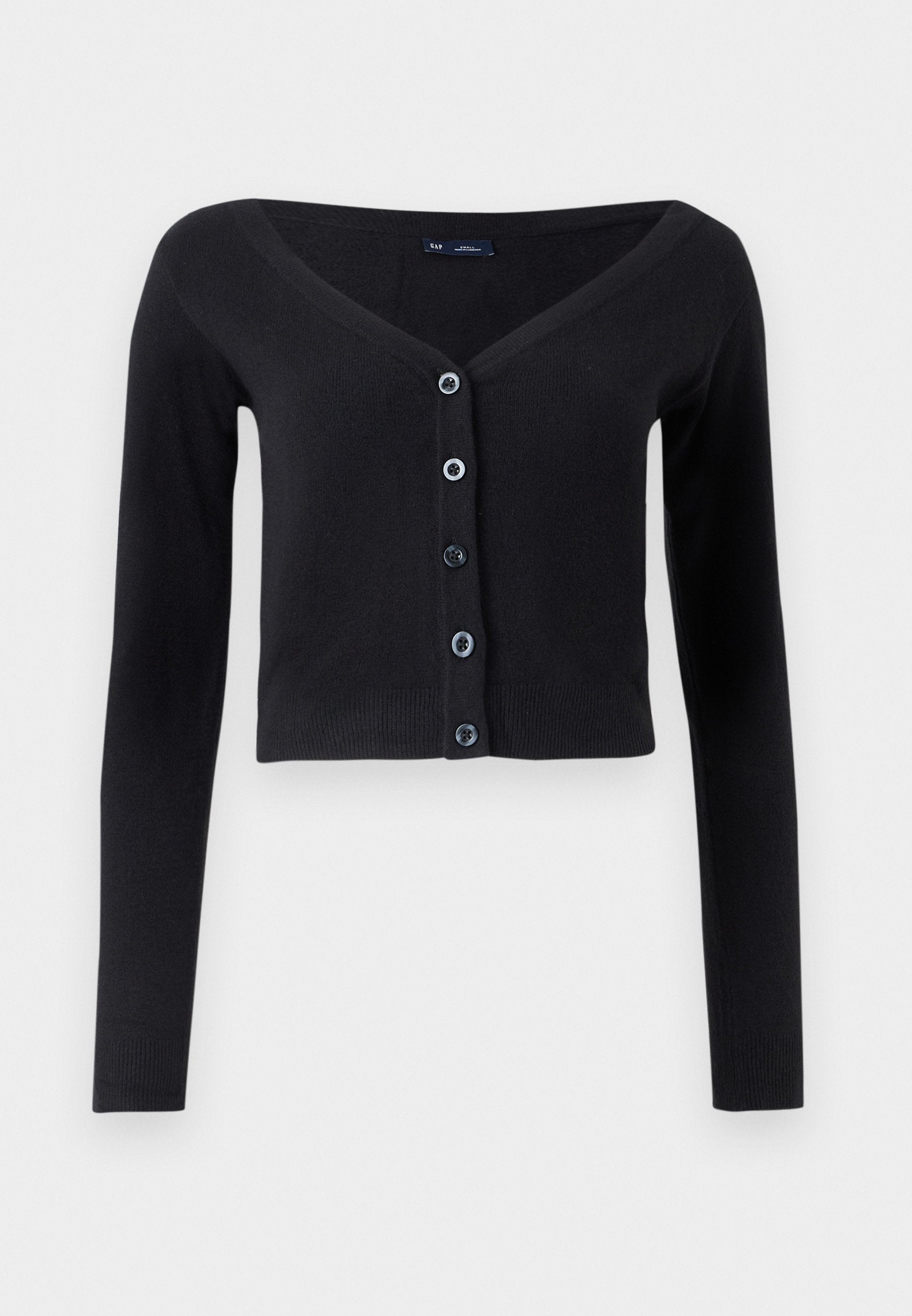 Schwarze, kurz geschnittene Strickjacke aus weichem Material mit langen Ärmeln, V-Ausschnitt und sechs Knopfverschlüssen mit blauen Knöpfen.