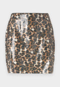 ONLLEO Short Media 1