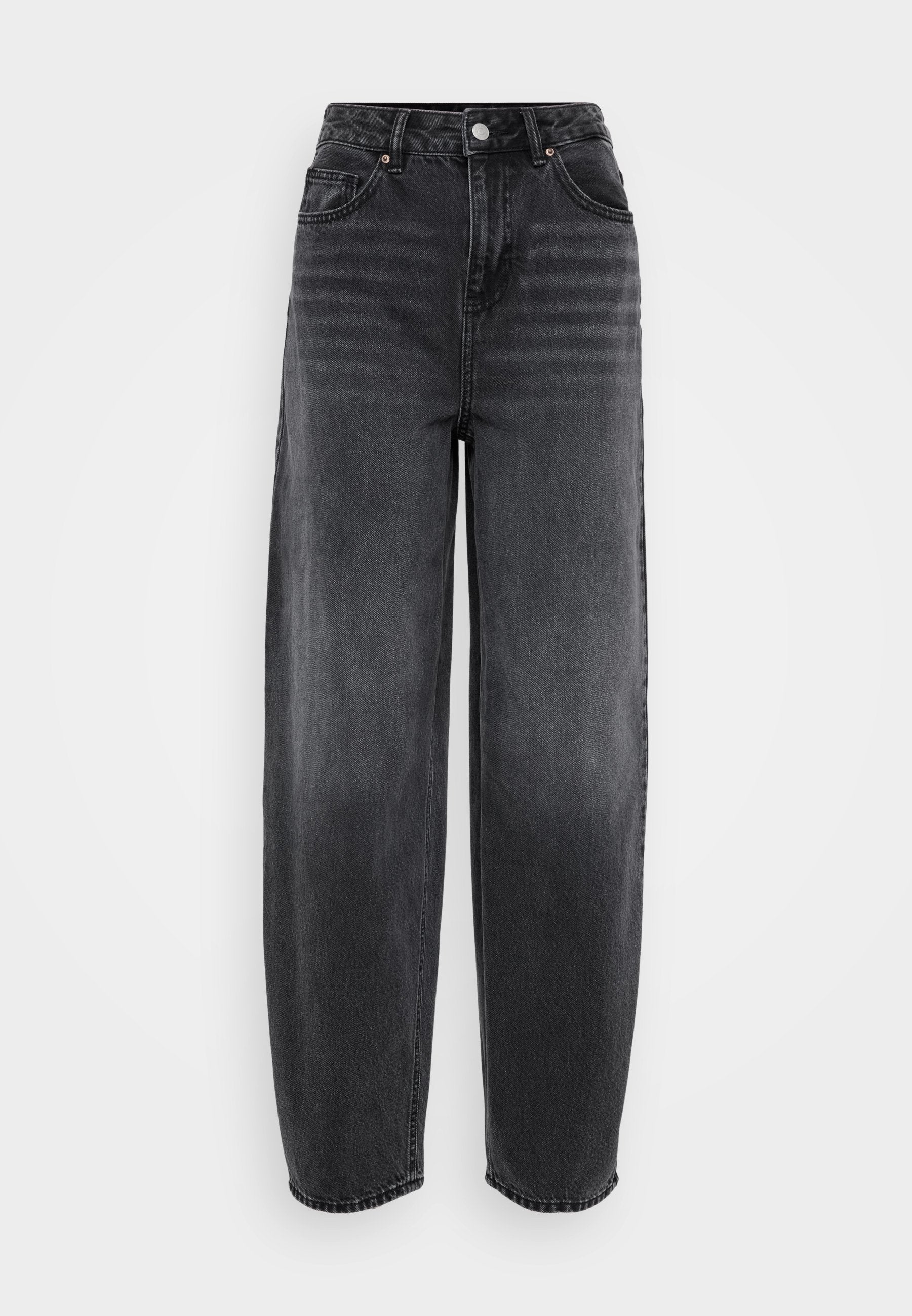 Schwarze High-Waist-Jeans mit einer lockeren Passform, ausgestattet mit fünf Taschen und Gürtelschlaufen. Glatte Denim-Oberfläche mit leichtem Verblassen an den Beinen.